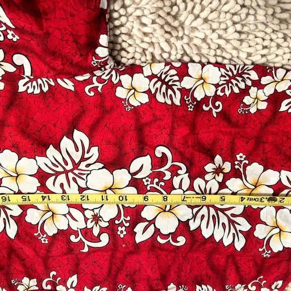 Winnie Fashion Hawaiian Boys 6 Aloha Button Up Shirt Hibiscus White On Red EUC - Picture 9 of 9